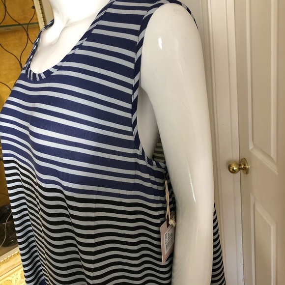 New Aventura Indigo Striped Flowy Dress - Picture 4 of 7